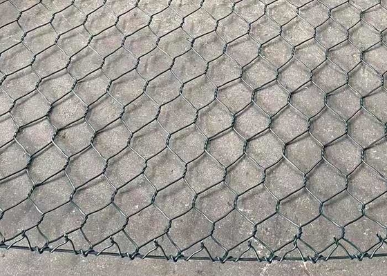 ลวดตาข่ายเกเบี้ยนชุบกัลวาไนซ์สีเงินสำหรับระบบกำแพงกันดิน 80มม.x100มม