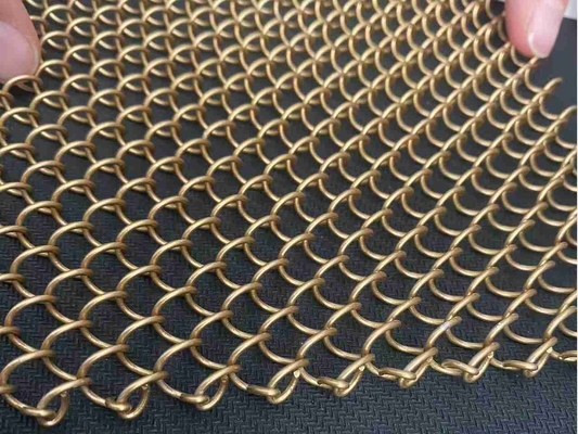 เพดาน Devider อลูมิเนียม Chain Link ผ้าม่าน 4 มม 5 มม 6 มม โลหะตกแต่ง