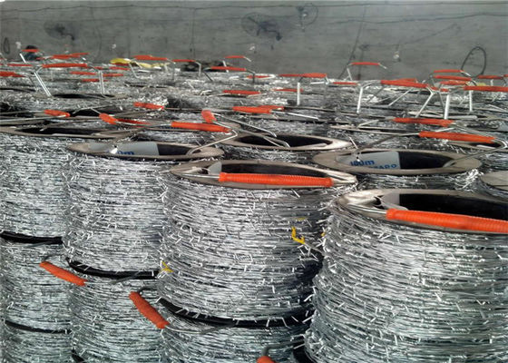 14 เกจ 16 เกจ Concertina Barbed Tape 200m 250m 400m 500m