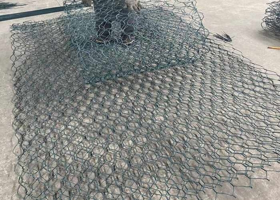 Galfan High Tension 60x80mm 2.4mm Gabion Wire Mesh สำหรับการป้องกันแม่น้ำ