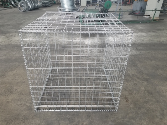 ขนาดหลุม 100 * 100 มิลลิเมตร รัฐทหาร  ป้องกัน Galvanized หลังการผสมผสานเพื่อการยึดตัวอย่างมีประสิทธิภาพ