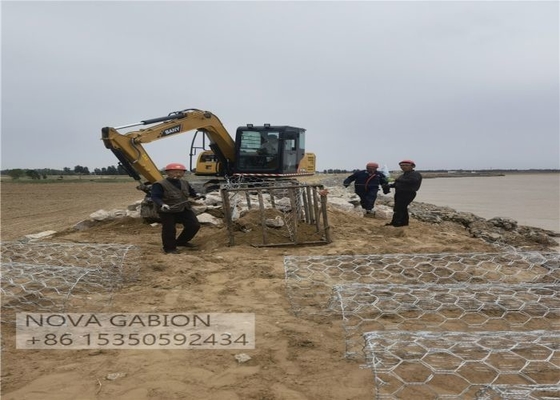 ถุงตาข่ายทอป้องกันการกัดกร่อน / กระสอบ Gabion ที่ทนทานขนาด 2.7 มม
