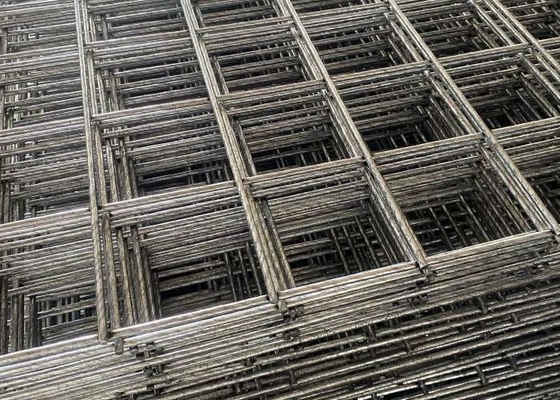 5.0mm Mesh Wire Zinc Coated Wire Panel ป้องกันทางทหาร สําหรับการแก้ไขความปลอดภัยชั่วคราว