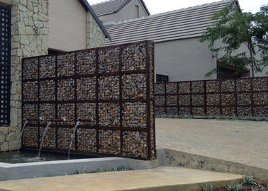 แรง Galvanized welded Gabions ด้วยความแข็งแรงในการดึง 380-550N / mm2 สําหรับการตกแต่ง