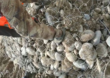 กรงเหล็ก Gabion ตาข่ายเหล็กชุบสังกะสี Nova-051 ติดตั้งง่าย